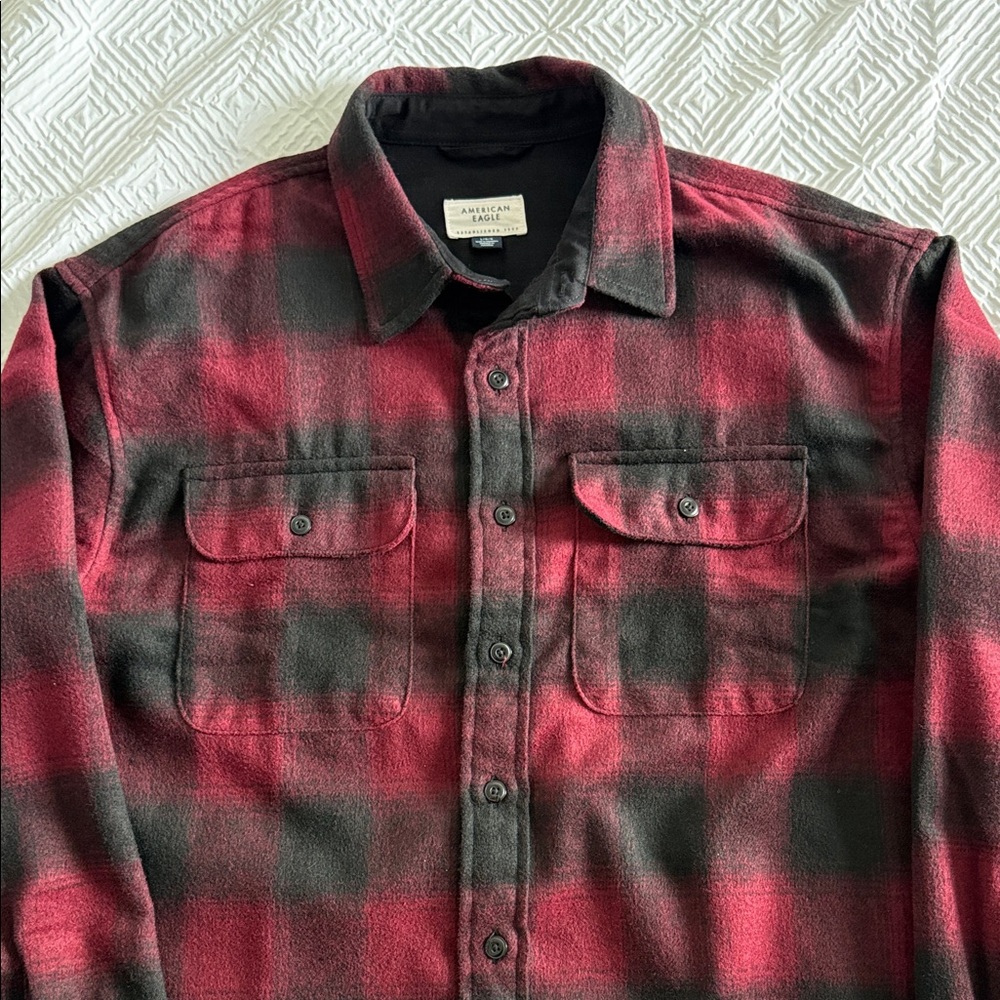 American Eagle Flannel Button Down - image 3